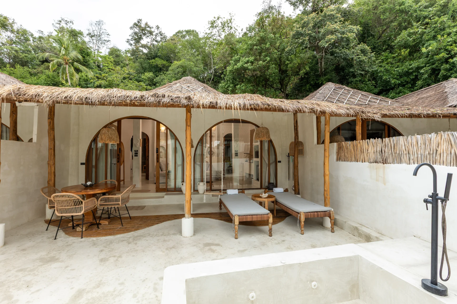 แฟมิลี่วิลล่า (Villa Rose) — วิลล่าสองห้องนอนที่ Cape Beach Villa เกาะสมุย — photo 30